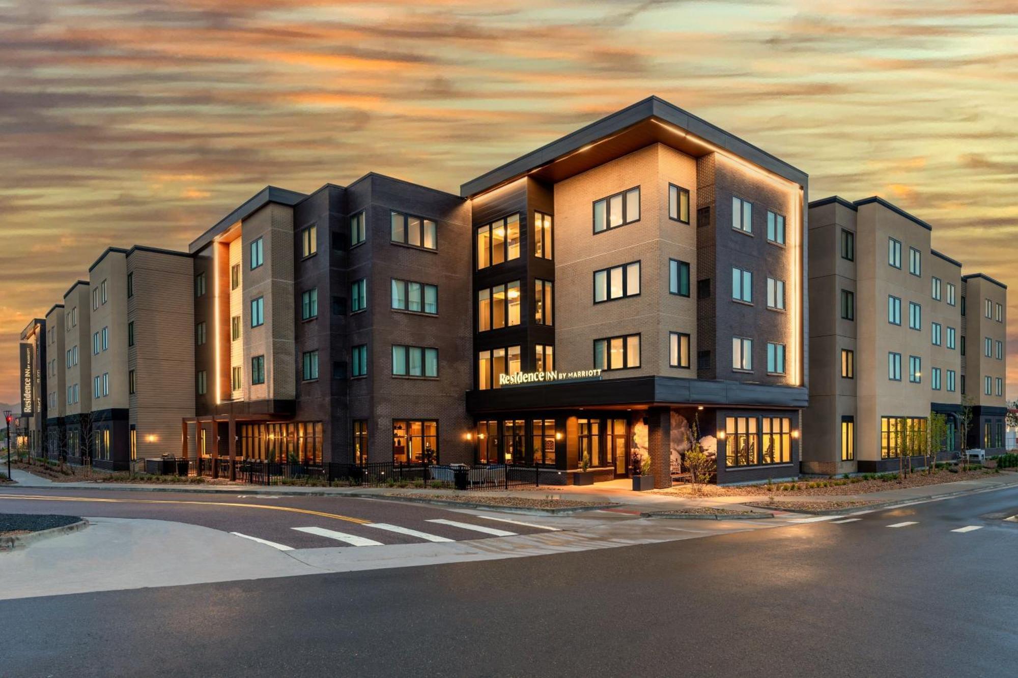 Residence Inn By Marriott Arvada Denver West Exterior photo